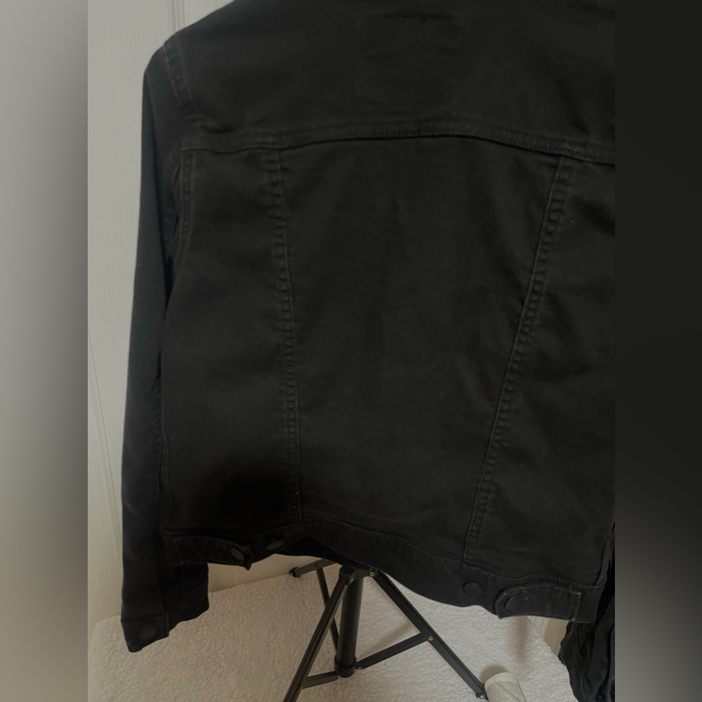 Levi Jacket - image 7